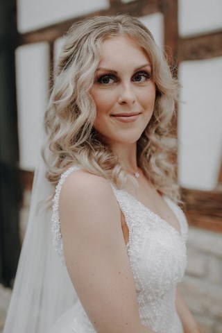 Kontaktbild Hair & Make-up Artist Kontaktbild Hair & Make-up Artist, Beauty & Brautstyling Tübingen, Reutlingen