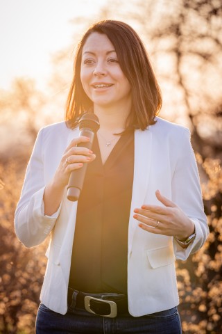Alexandra Krause - Trainerin & Freie Rednerin, Trauredner Albstadt, Kontaktbild Alexandra Krause - Trainerin & Freie Rednerin, Trauredner Albstadt, Kontaktbild
