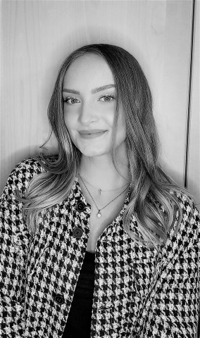 Sabrina Bauer Make-up Artist, Brautstyling · Make-up Pliezhausen, Kontaktbild