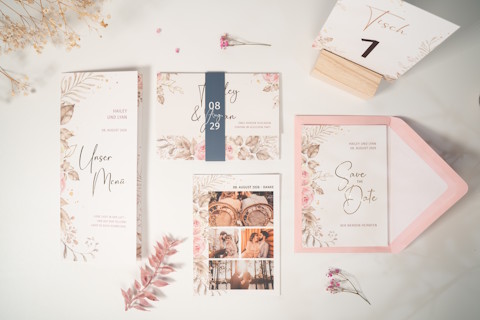 Einladungen selbst gestalten - Einladungskarten & mehr, Hochzeitskarten Tübingen, Reutlingen, Kontaktbild