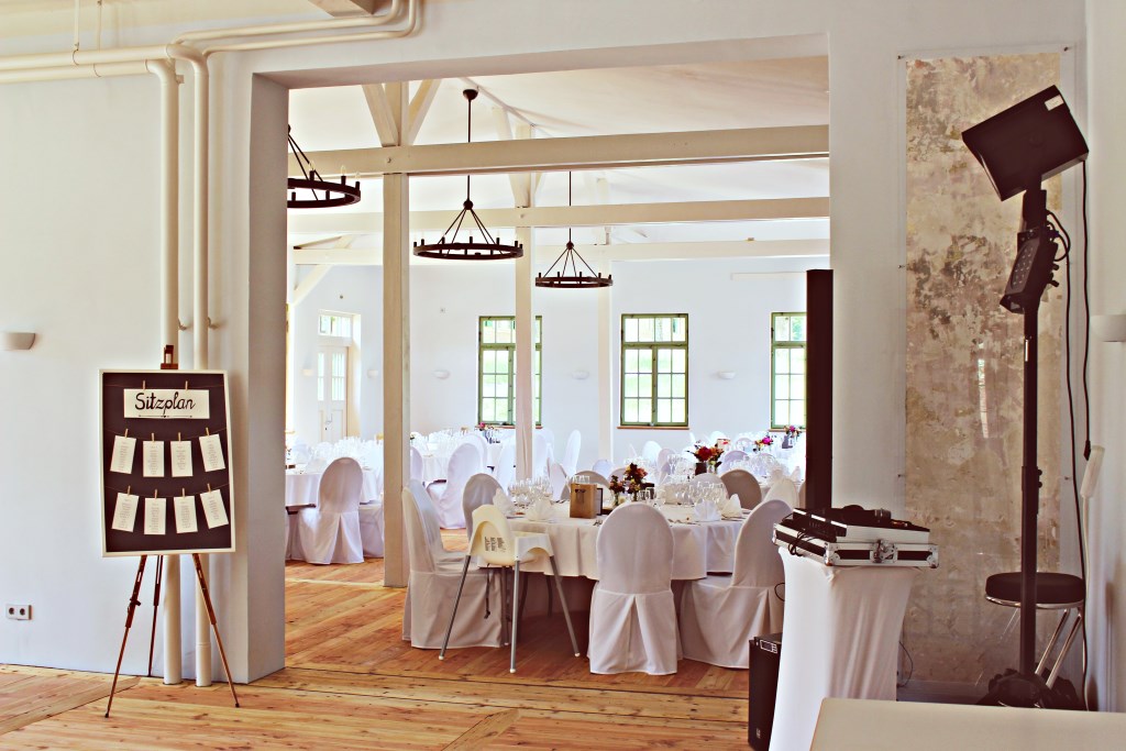 Albgut Altes Lager Hochzeit in der Königlichen Post